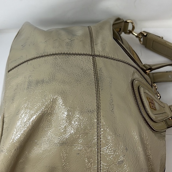 Givenchy Large Gray Taupe Patent Leather Nightingale Bag - Picture 4 of 16